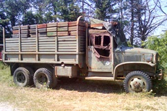 GMC 353 sans treuil avec affut M36