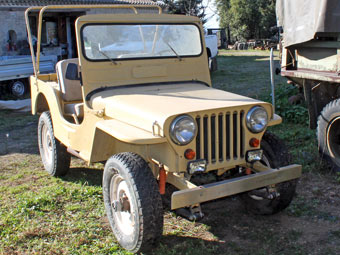 A vendre JEEP WILLYS CJ3aa très bon état général